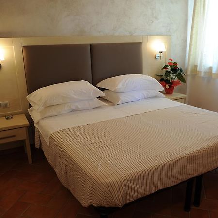 Super Relais Stella Hotel Signa Kültér fotó